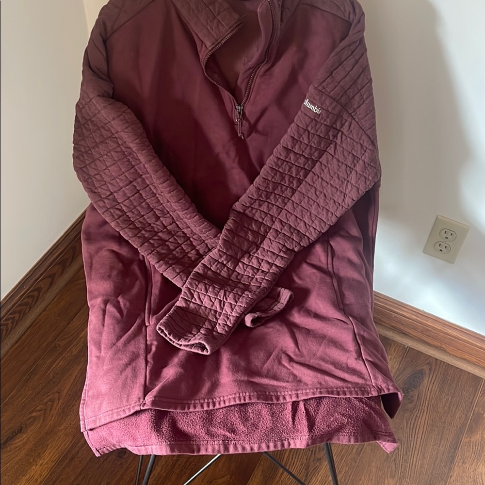 Columbia Burgundy Quilted Pullover